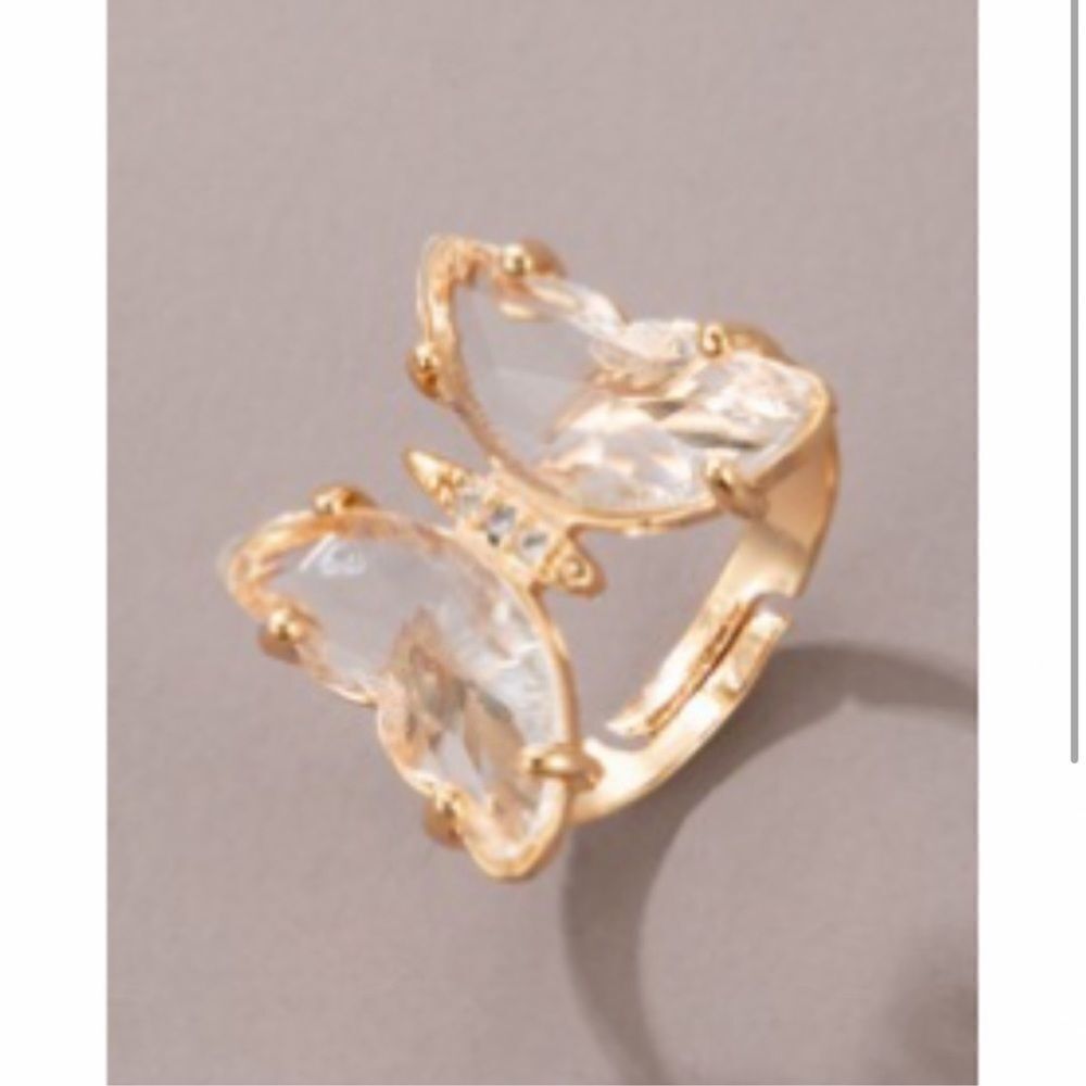 Rhinestone Butterfly Gold Tone Adjustable Ring